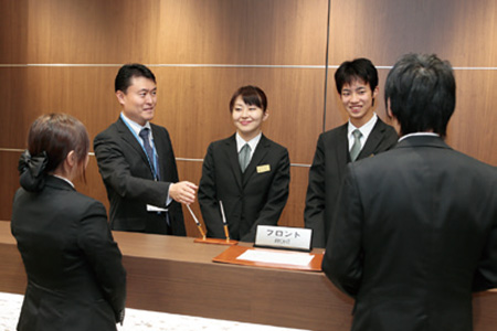宿泊業務