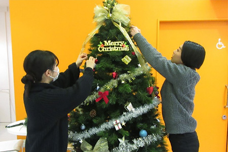 クリスマスパーティーの準備を行いました!
